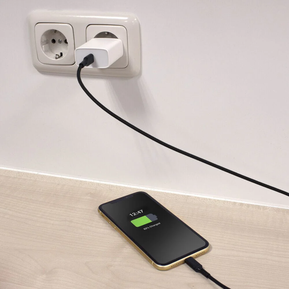 ACT USB A naar Lightning laad- en datakabel 1m nylon - zwart - Image 4